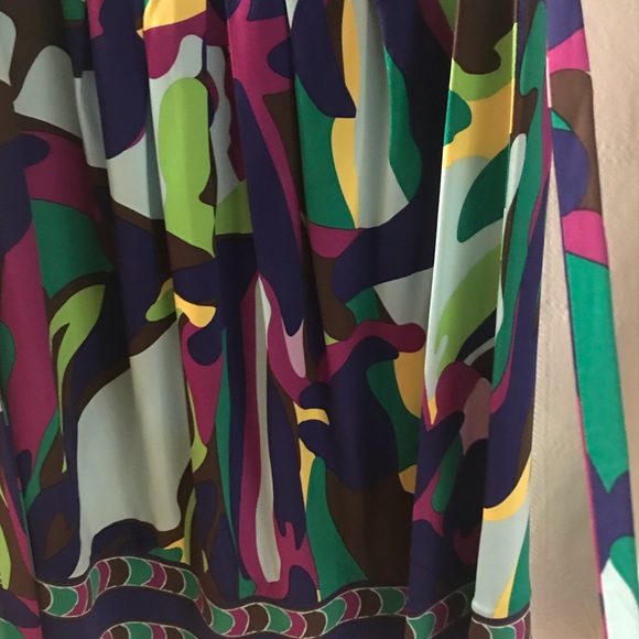 BCBG MAXAZRIA Halter Dress ZFU6E080. Size M. - Picture 4 of 8